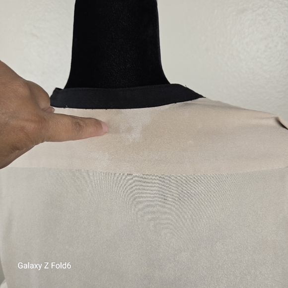 Calvin Klein Blouse XL Beige Black Zip Front Long Sleeve Top Roll Tab NWT Flawed - Picture 7 of 10